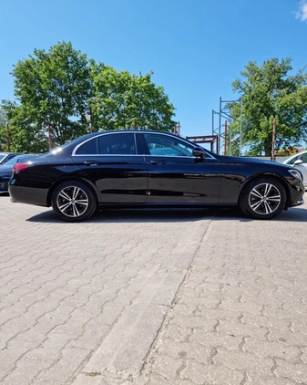 Mercedes-Benz Klasa E cena 164900 przebieg: 47000, rok produkcji 2021 z Sulechów małe 154